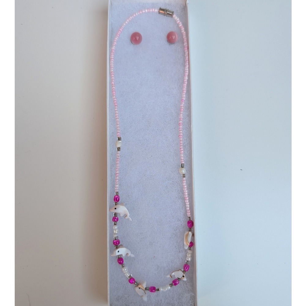 Vintage Pink Beaded Dolphin Shell Necklace‎ and Cats Eye Stud Earring Set